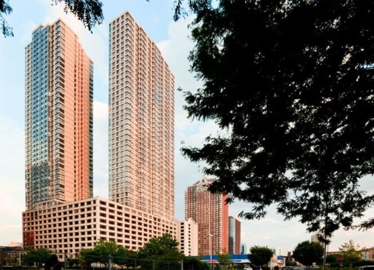 Global Luxury Suites At Metropolitan Jersey City Eksteriør billede