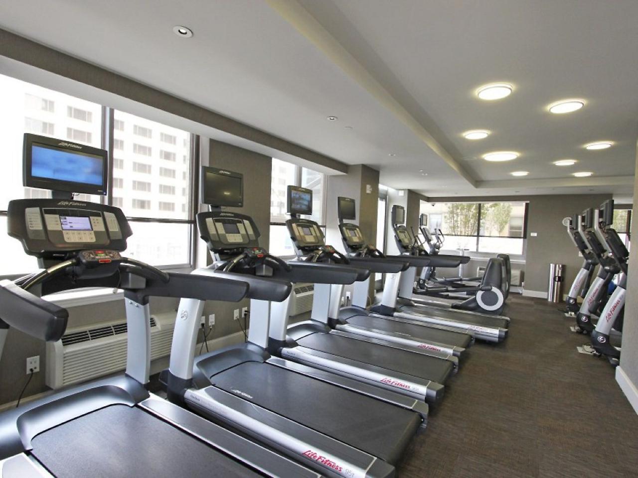 Global Luxury Suites At Metropolitan Jersey City Eksteriør billede